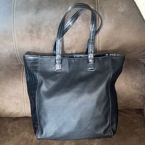 Croft & Barrows Woman"s Faux Leather Black Tote Bag